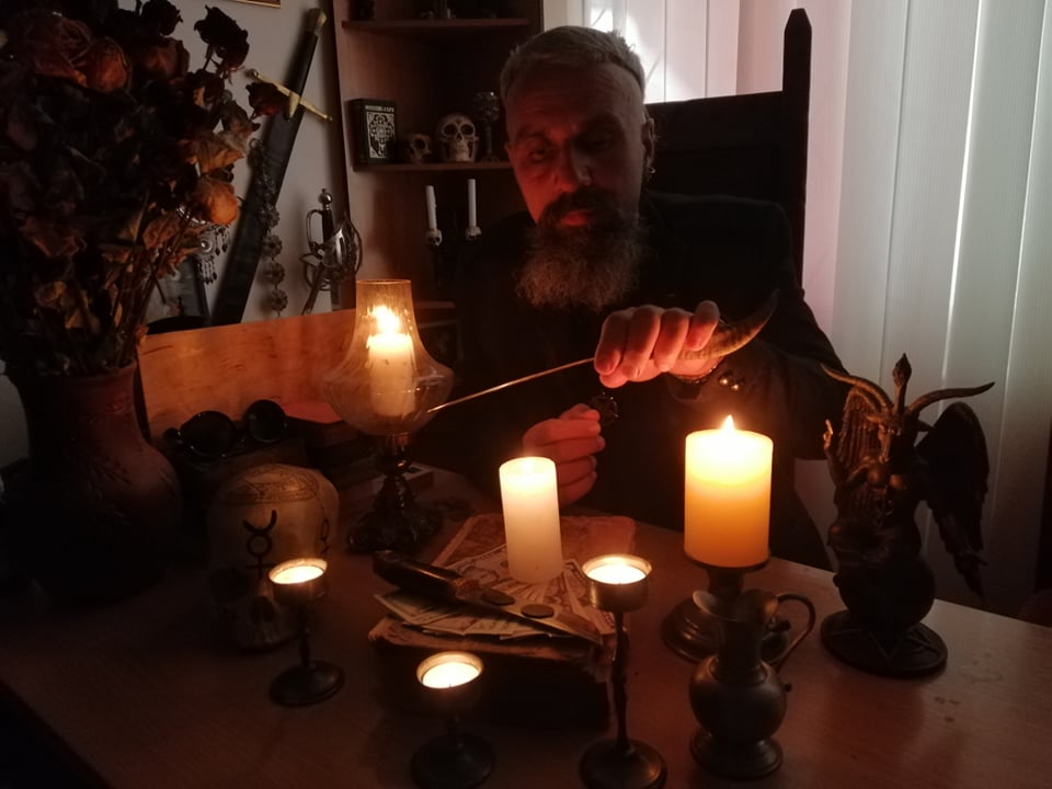 Грошова магія, ритуали на гроші, успіх у торгівлі